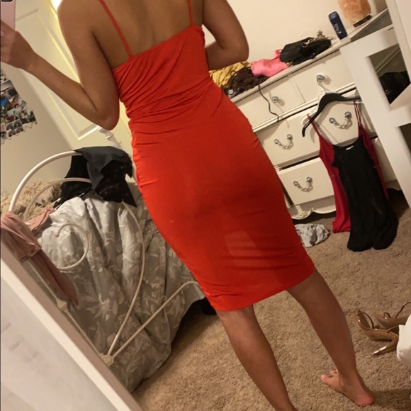 red dress - Picture 2 of 2